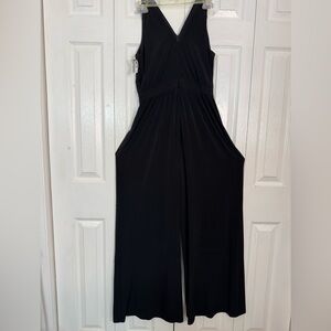 Ladies wide legs jumpsuit.